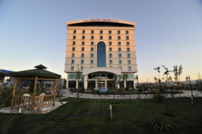 Отель Grand Cenas Hotel  Ağrı